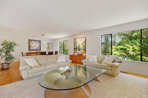 10 Shari Court Novato CA 94947