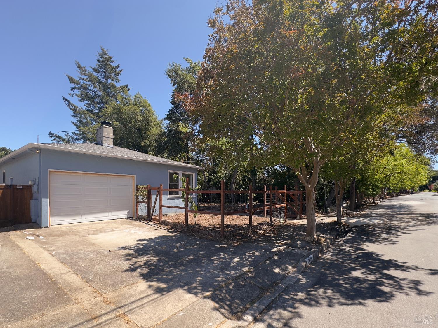 2008 Orchard Street Santa Rosa CA 95404