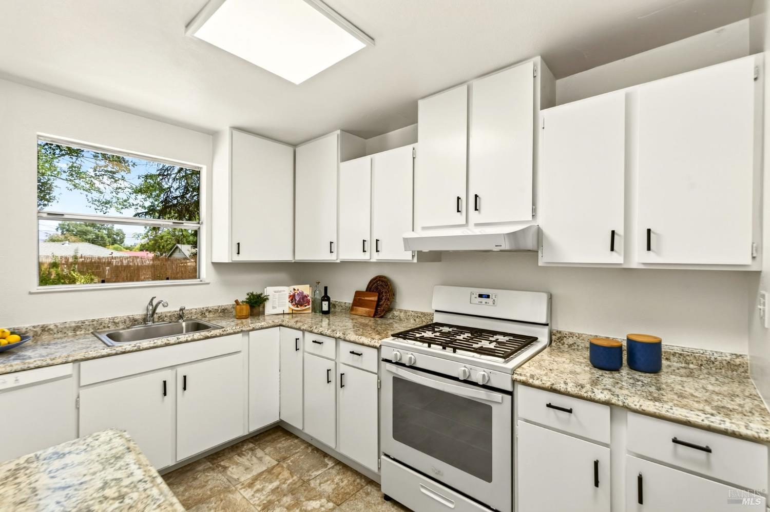 210 Homewood Avenue Napa CA 94558