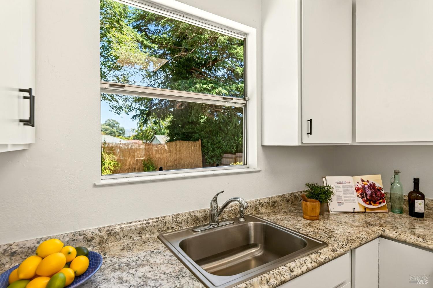 210 Homewood Avenue Napa CA 94558