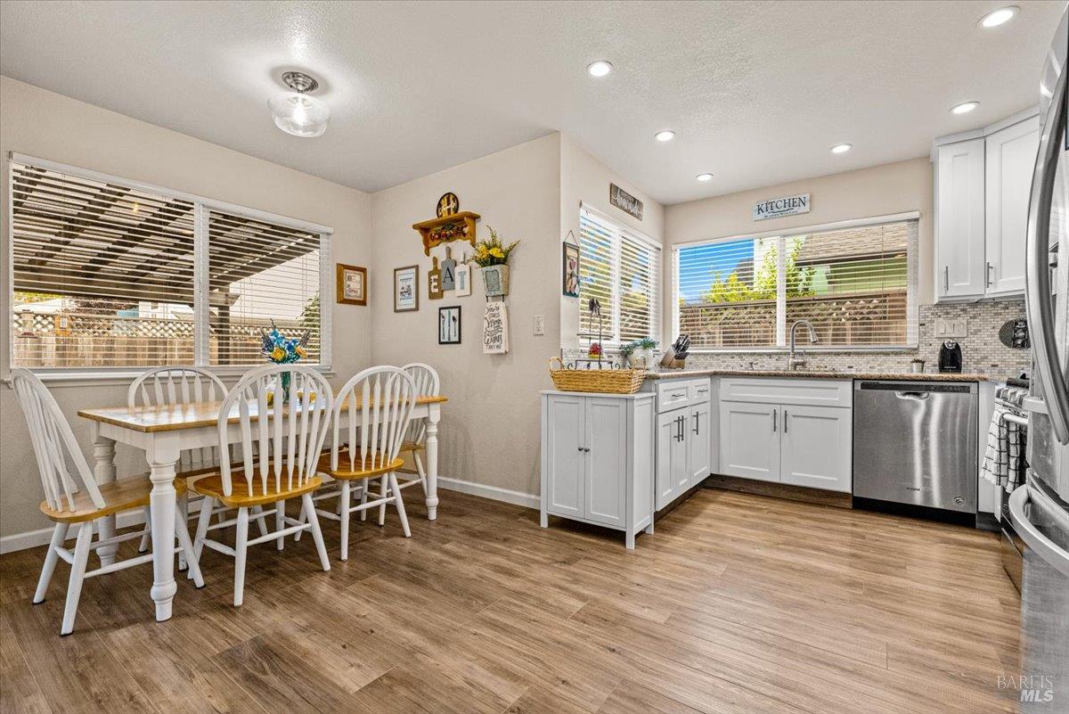 1975 Seville Street Santa Rosa CA 95403
