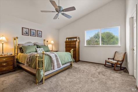 1975 Seville Street Santa Rosa CA 95403
