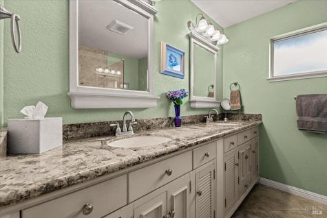 1975 Seville Street Santa Rosa CA 95403