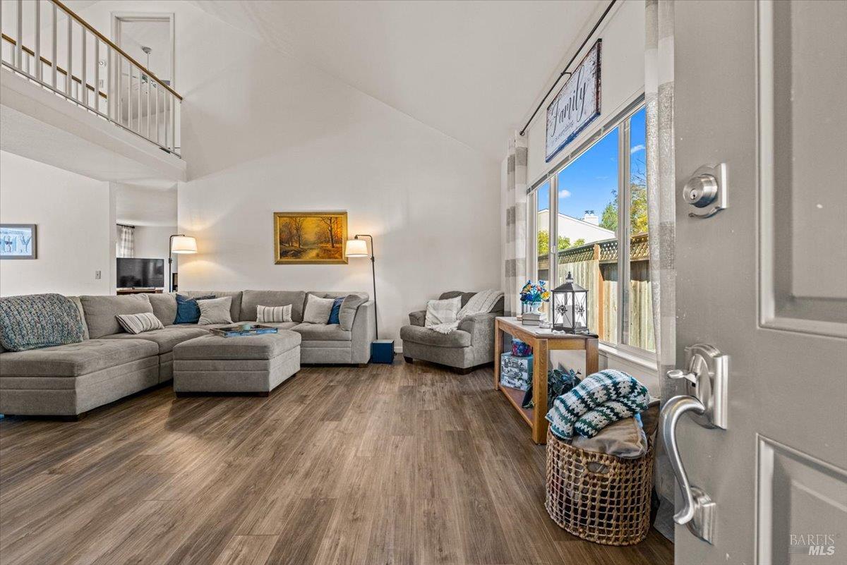 1975 Seville Street Santa Rosa CA 95403