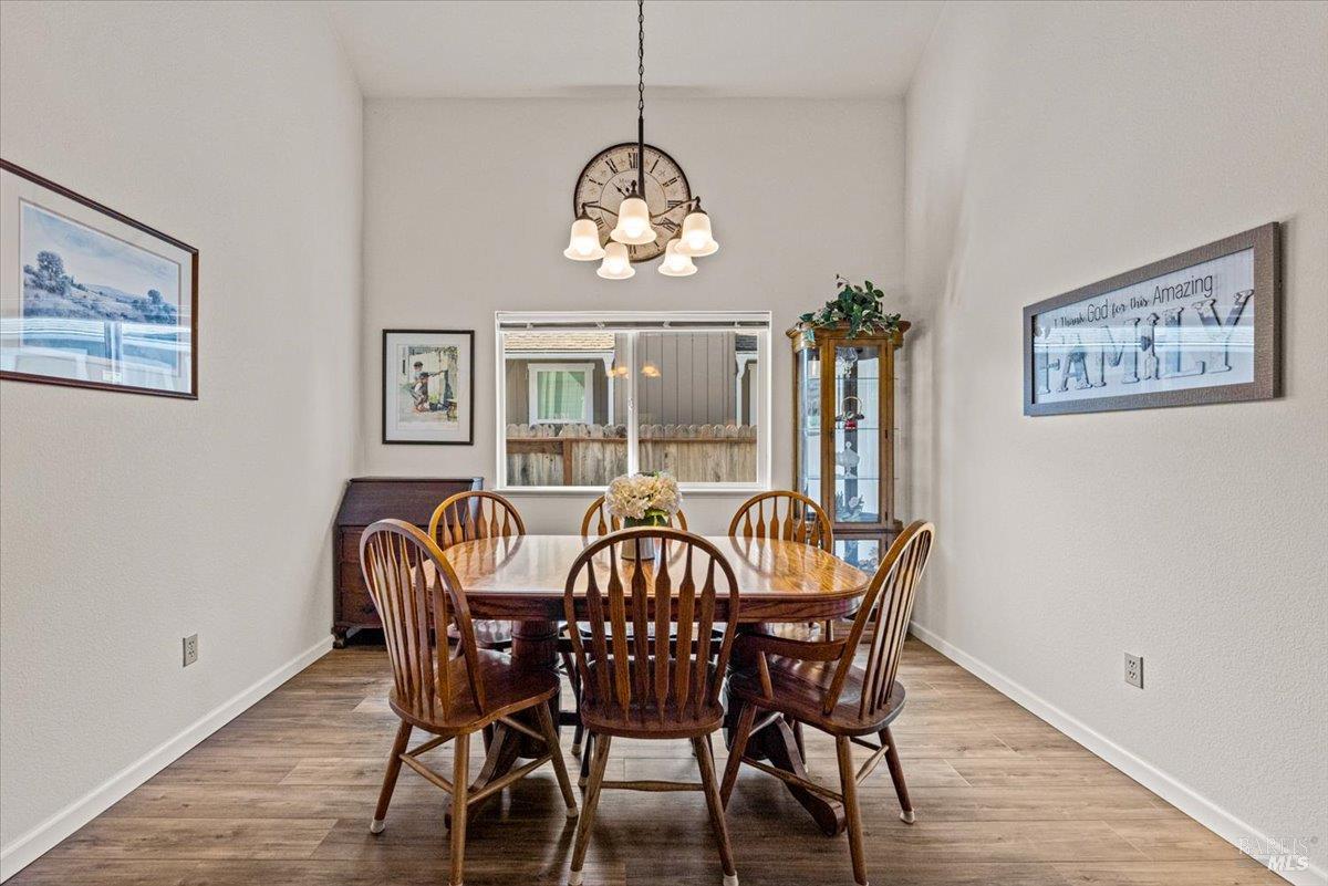 1975 Seville Street Santa Rosa CA 95403