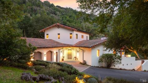 10000 Courtney Drive Kenwood CA 95452