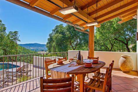 10000 Courtney Drive Kenwood CA 95452