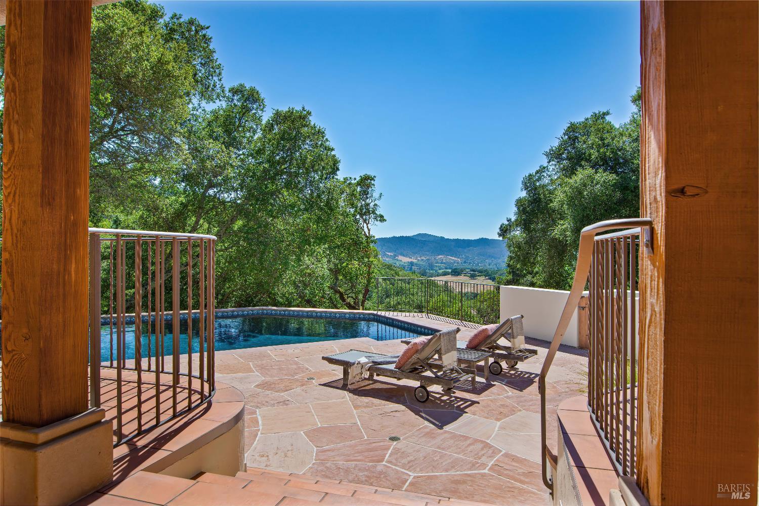 10000 Courtney Drive Kenwood CA 95452