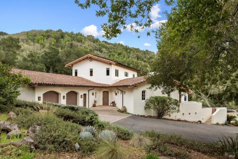 10000 Courtney Drive Kenwood CA 95452