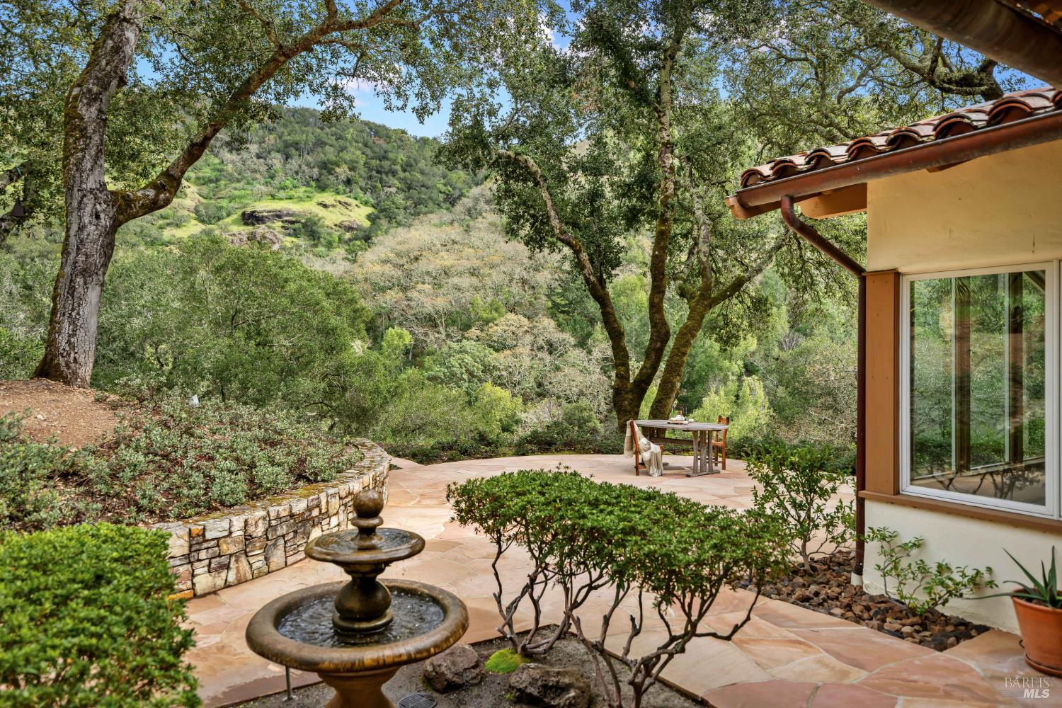 10000 Courtney Drive Kenwood CA 95452