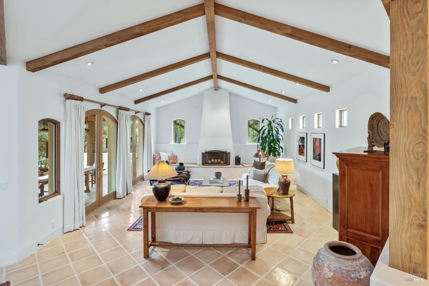 10000 Courtney Drive Kenwood CA 95452