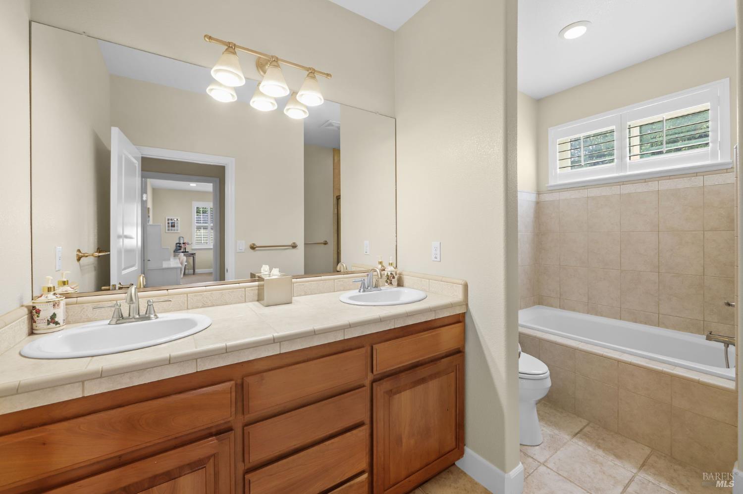 144 Yulupa Circle Santa Rosa CA 95405