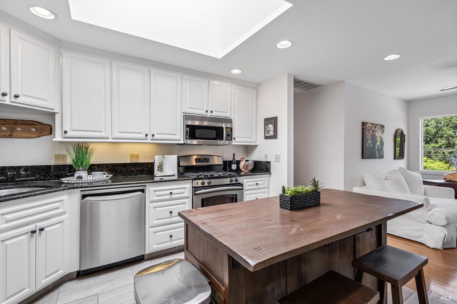4314 Sonoma Mountain Road Santa Rosa CA 95404