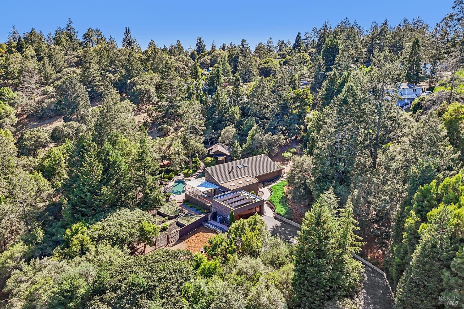 1408 Quail Court Santa Rosa CA 95404