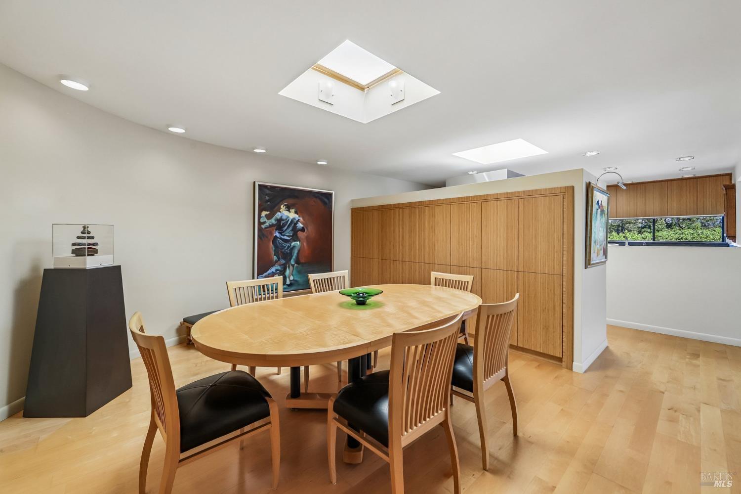 1408 Quail Court Santa Rosa CA 95404