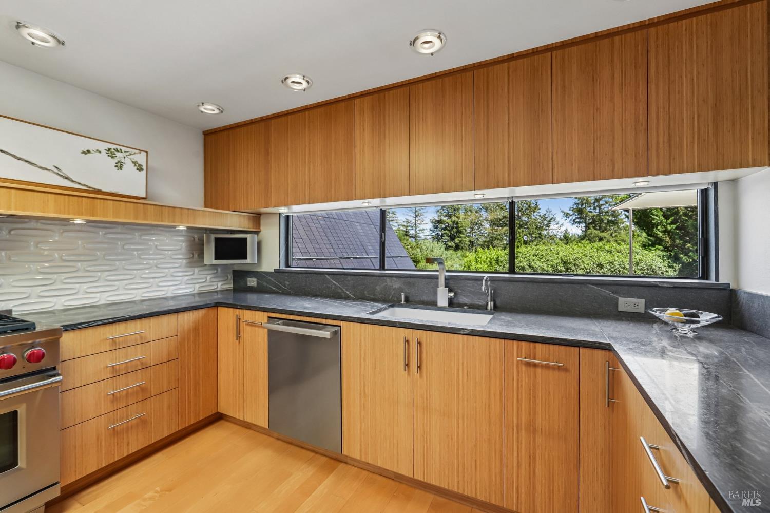 1408 Quail Court Santa Rosa CA 95404