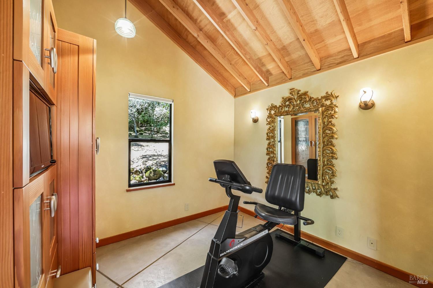1408 Quail Court Santa Rosa CA 95404