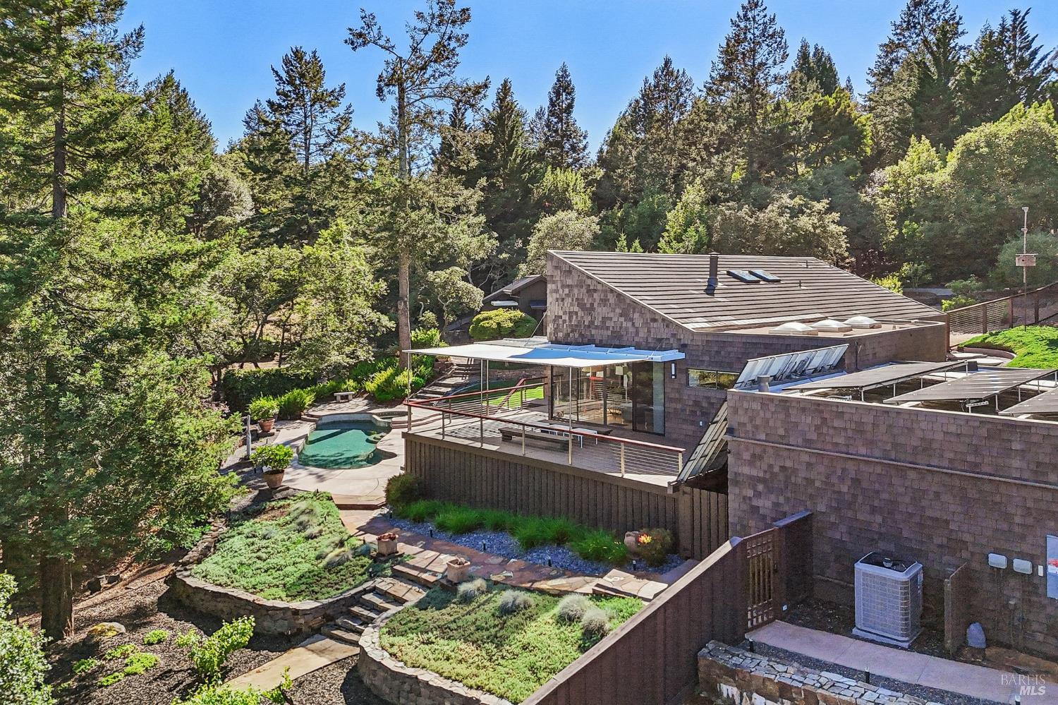 1408 Quail Court Santa Rosa CA 95404