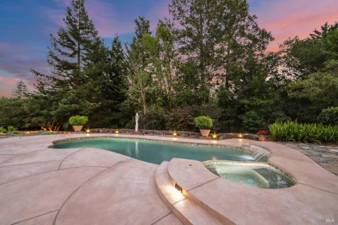 1408 Quail Court Santa Rosa CA 95404