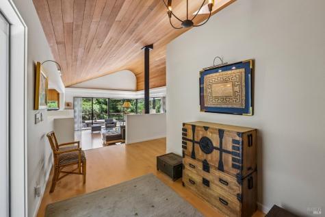 1408 Quail Court Santa Rosa CA 95404