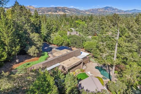 1408 Quail Court Santa Rosa CA 95404