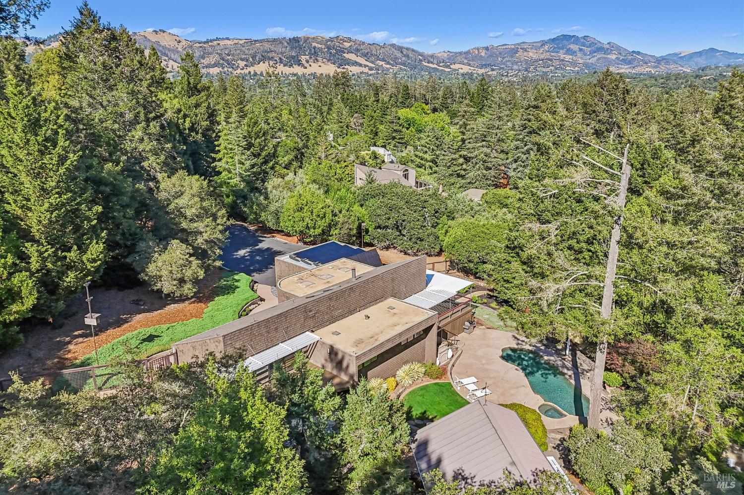 1408 Quail Court Santa Rosa CA 95404