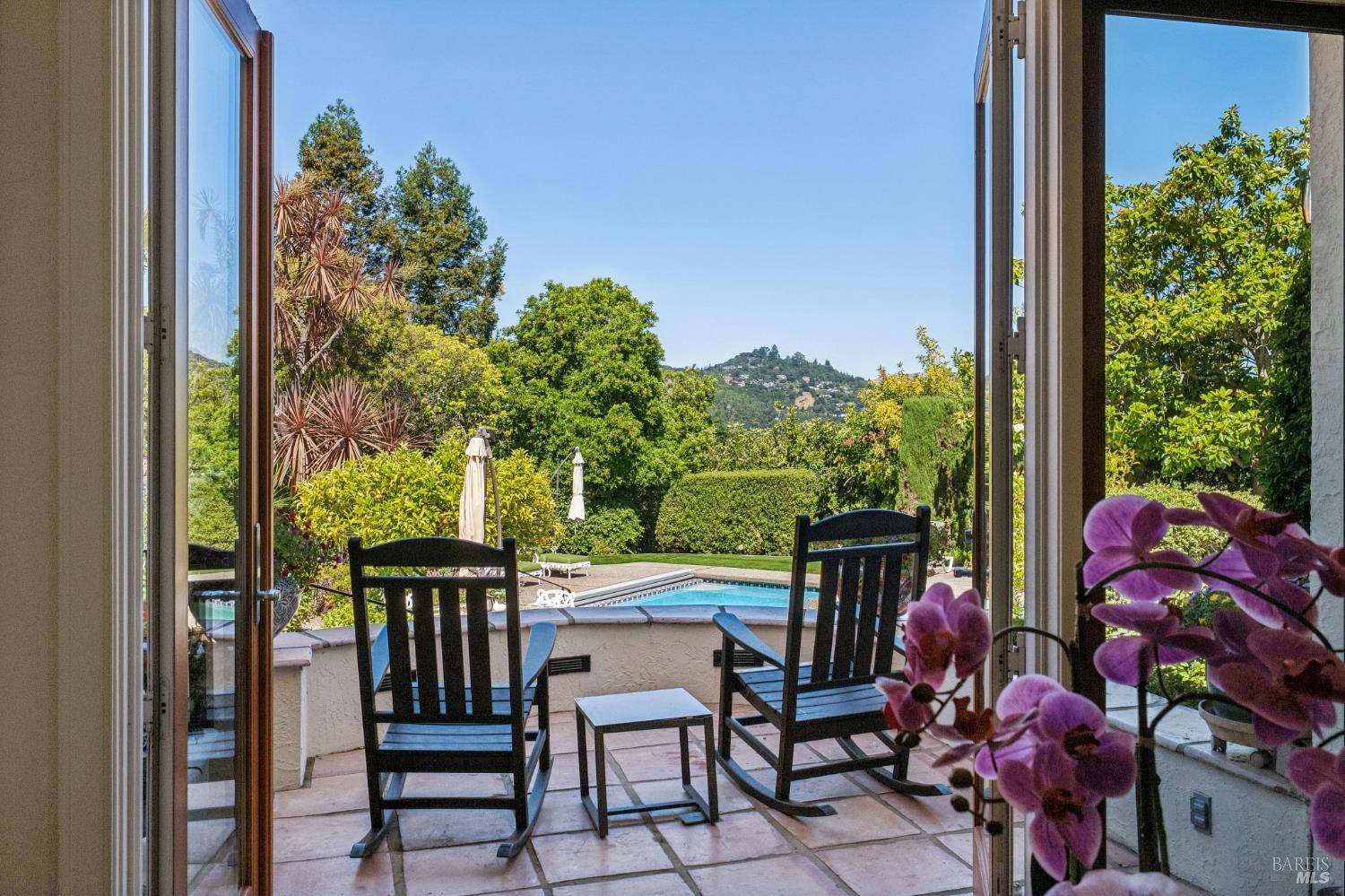 133 Deer Park Avenue San Rafael CA 94901
