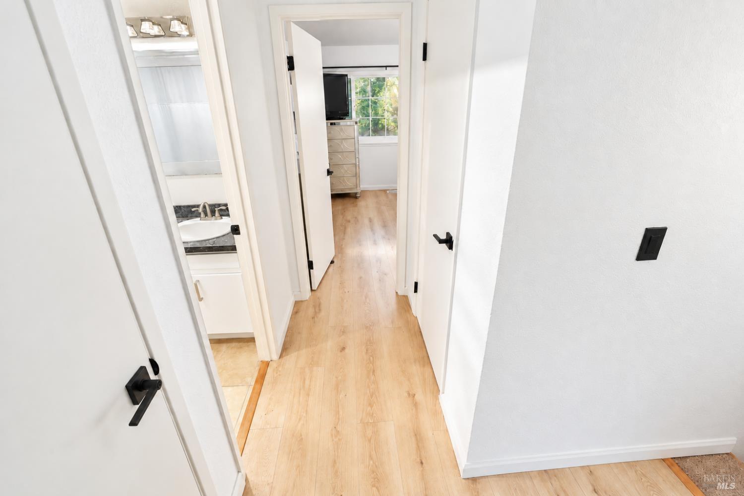 467 Harper Court Windsor CA 95492