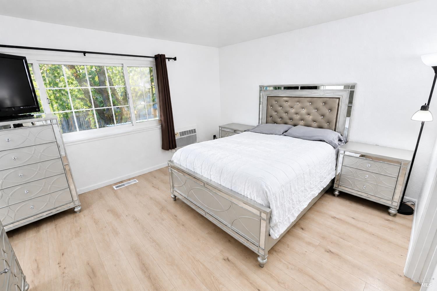 467 Harper Court Windsor CA 95492