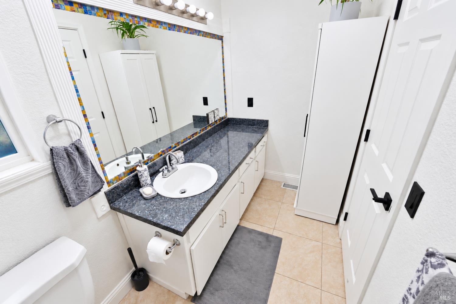 467 Harper Court Windsor CA 95492