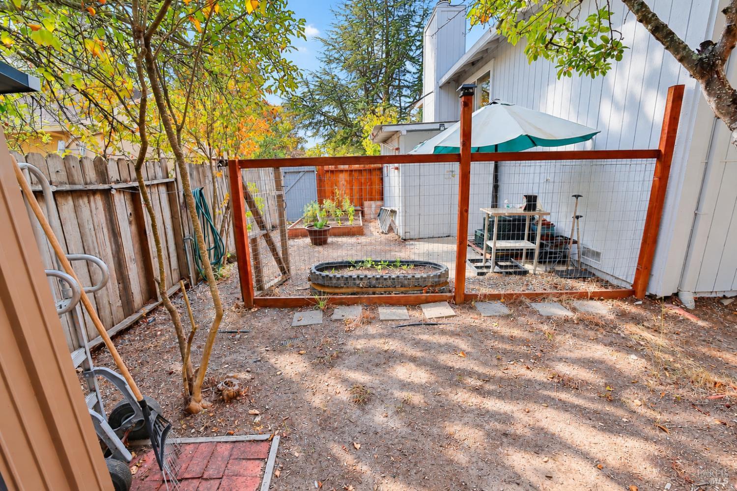 467 Harper Court Windsor CA 95492