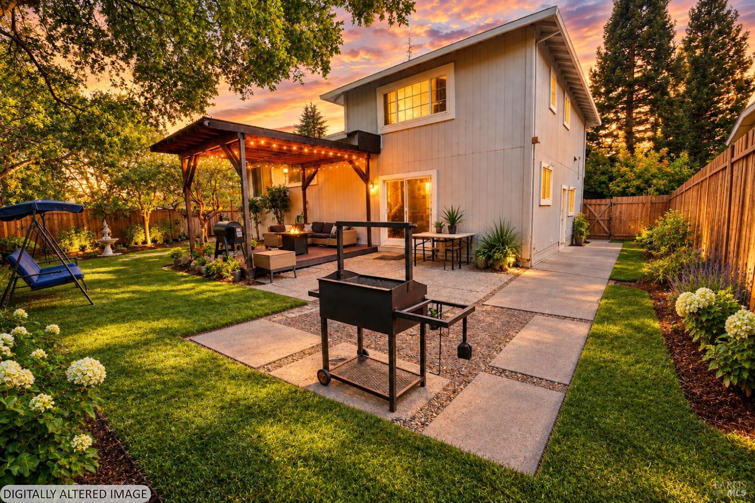 467 Harper Court Windsor CA 95492