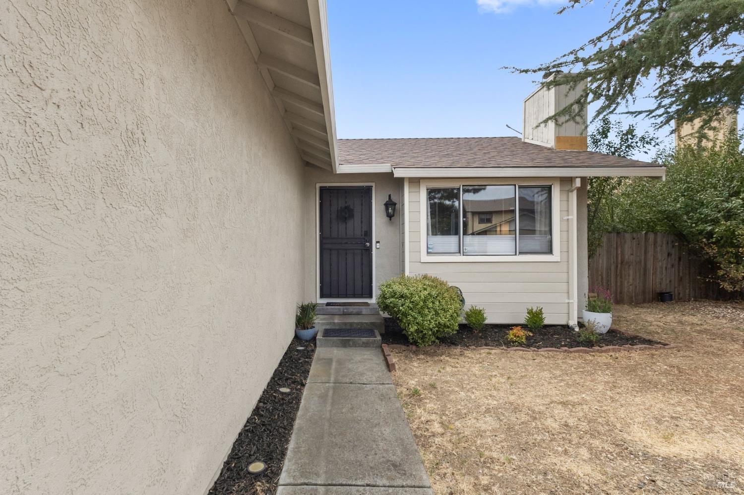 910 Javan Way Suisun City CA 94585
