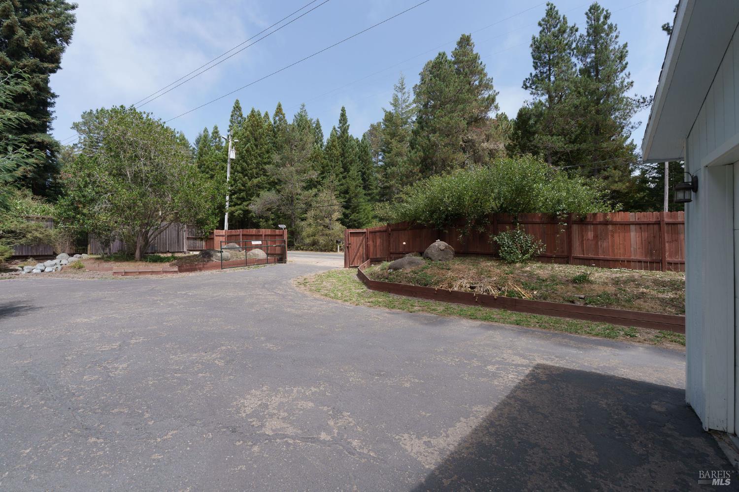 38350 Old Stage Road Gualala CA 95445