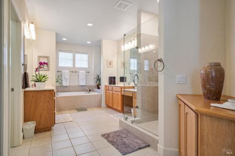 368 Decanter Circle Windsor CA 95492