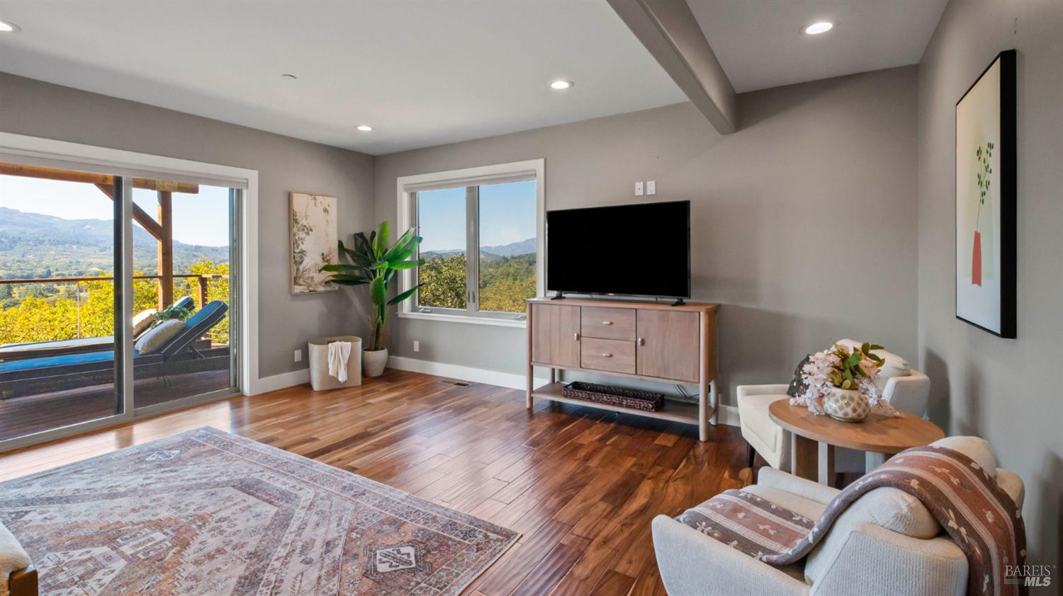 255 Richards Boulevard Sonoma CA 95476