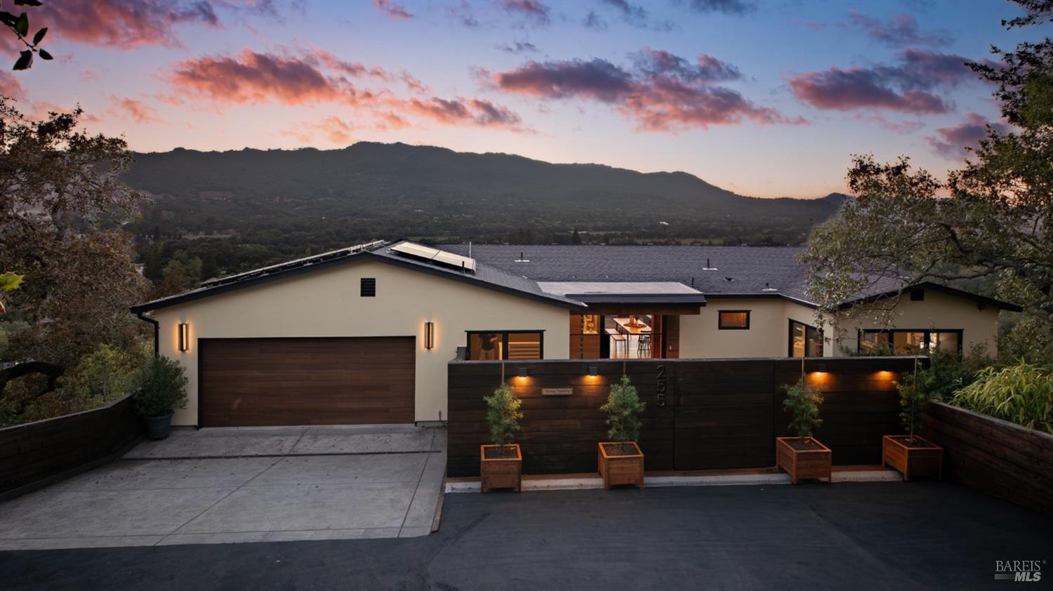 255 Richards Boulevard Sonoma CA 95476