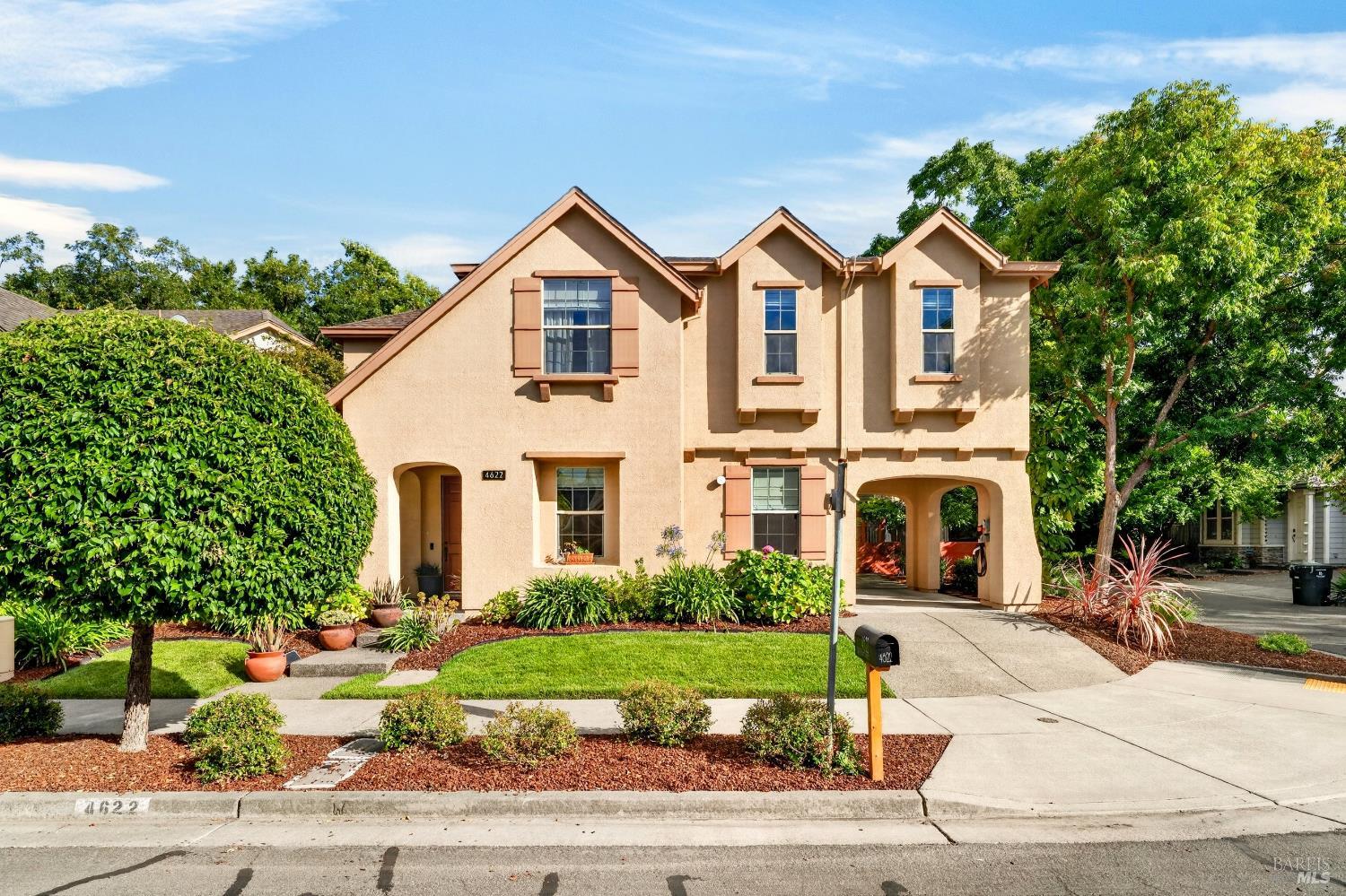4622 Summerhays Place Santa Rosa CA 95405