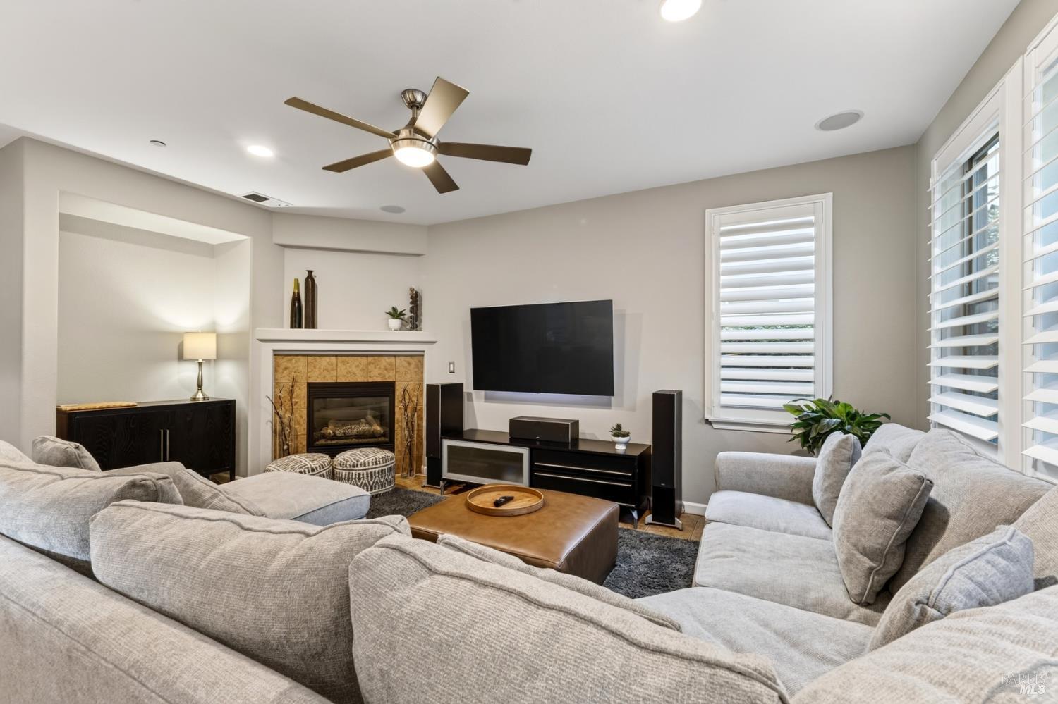 4622 Summerhays Place Santa Rosa CA 95405