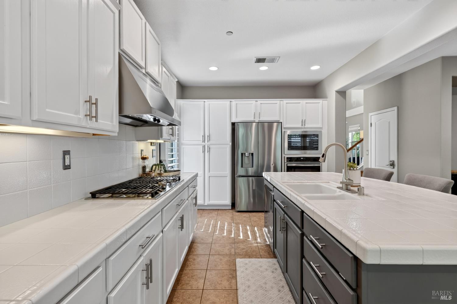 4622 Summerhays Place Santa Rosa CA 95405