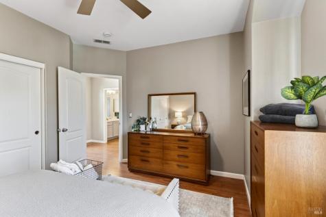 4622 Summerhays Place Santa Rosa CA 95405
