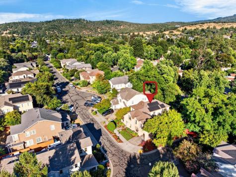 4622 Summerhays Place Santa Rosa CA 95405