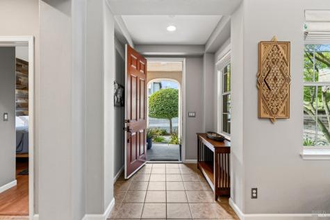 4622 Summerhays Place Santa Rosa CA 95405