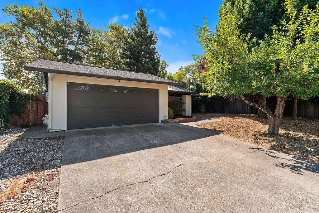 1132 Denise Drive Calistoga CA 94515