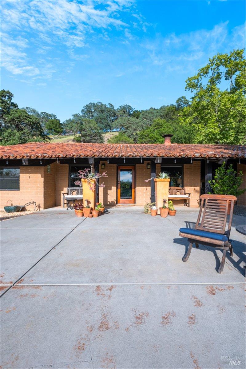 27650 River Road Cloverdale CA 95425