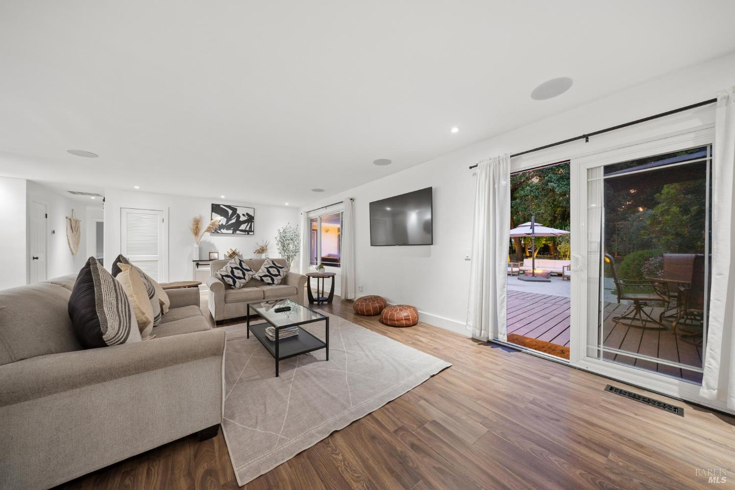17667 Arnold Drive Sonoma CA 95476
