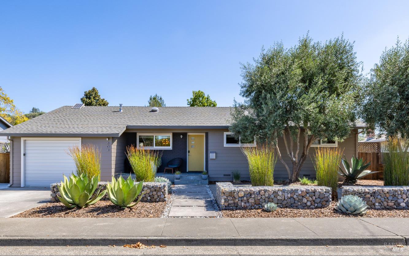 804 Josephine Lane Healdsburg CA 95448