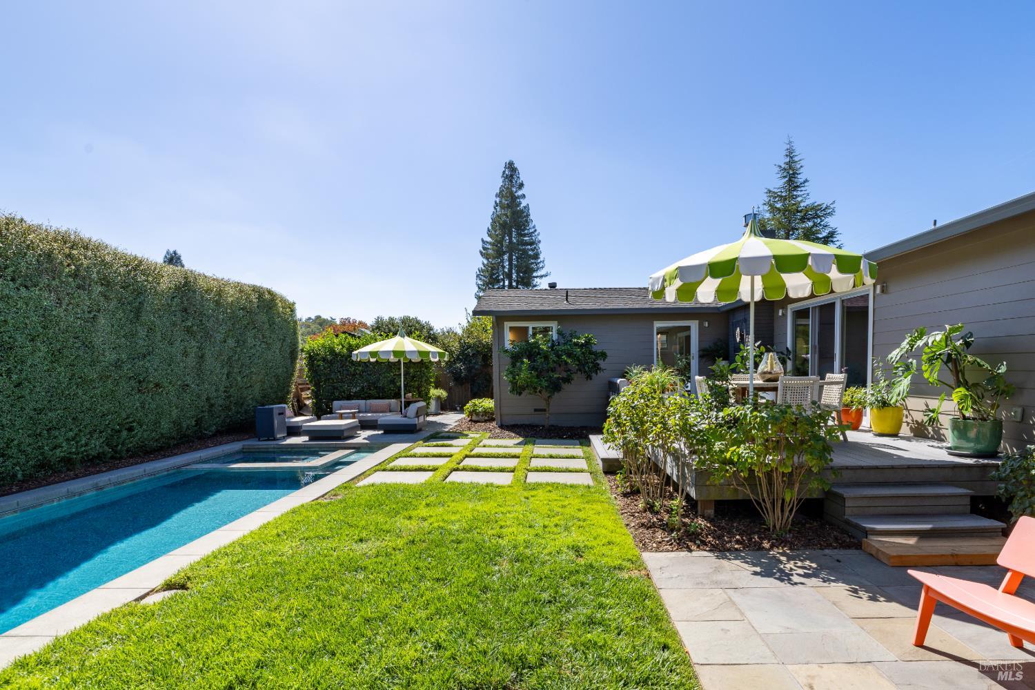 804 Josephine Lane Healdsburg CA 95448