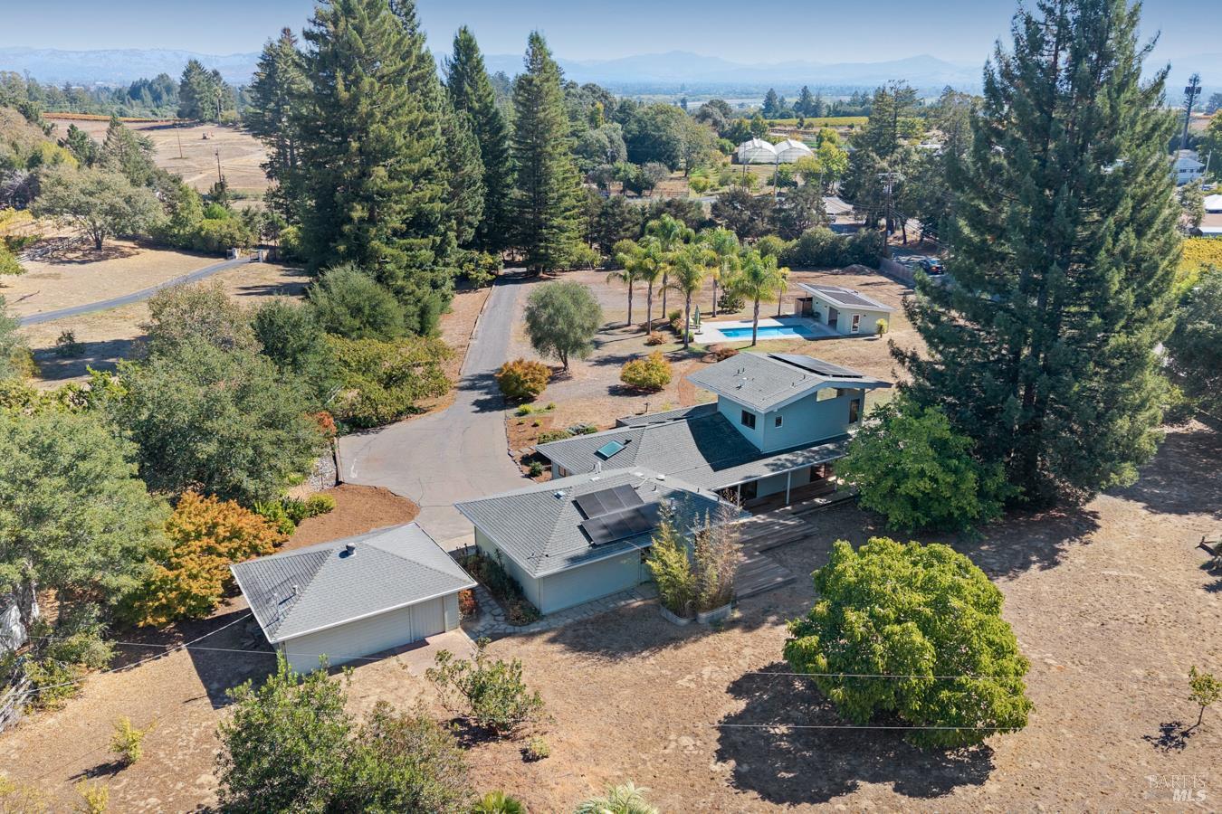 8622 Green Valley Road Sebastopol CA 95472
