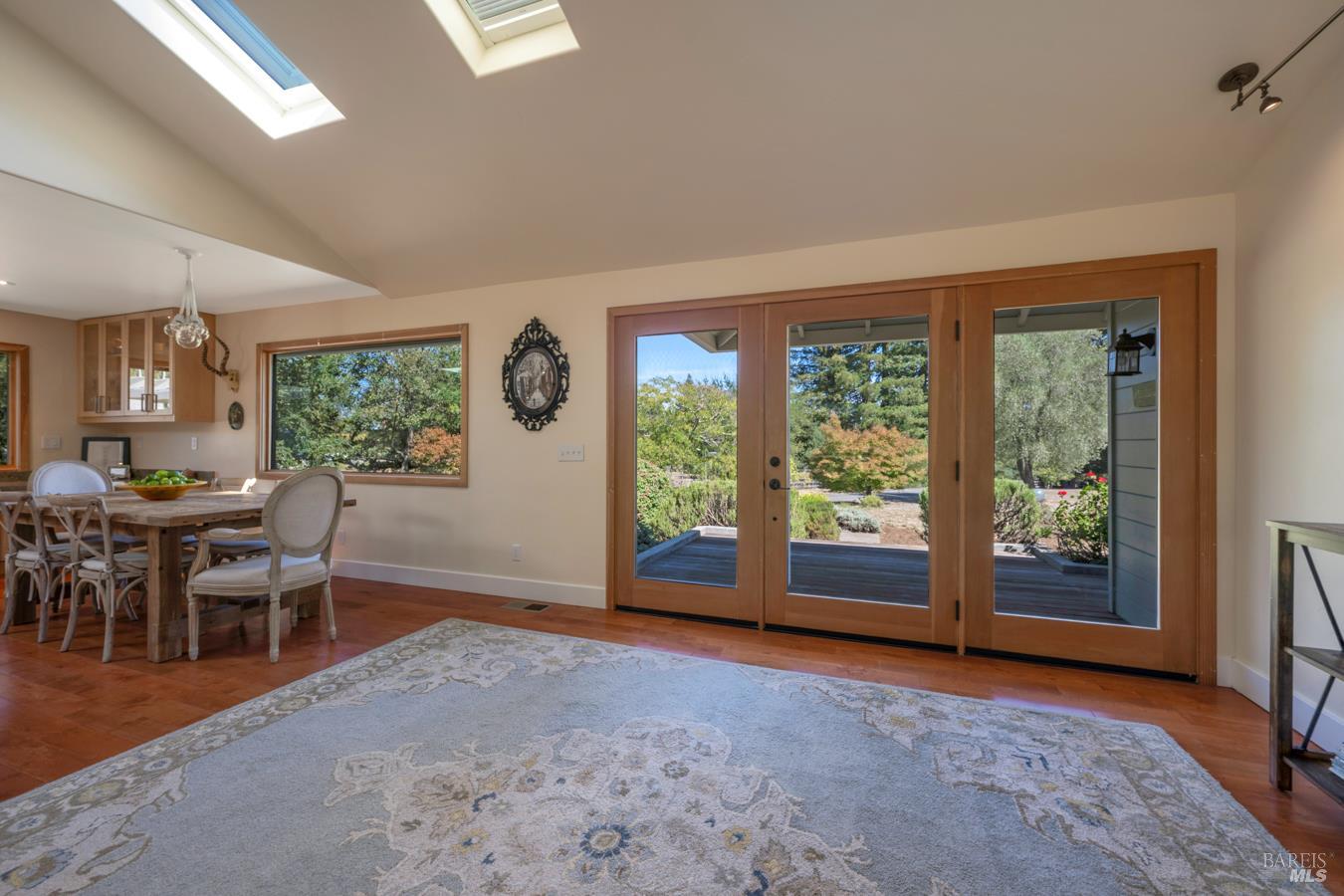 8622 Green Valley Road Sebastopol CA 95472